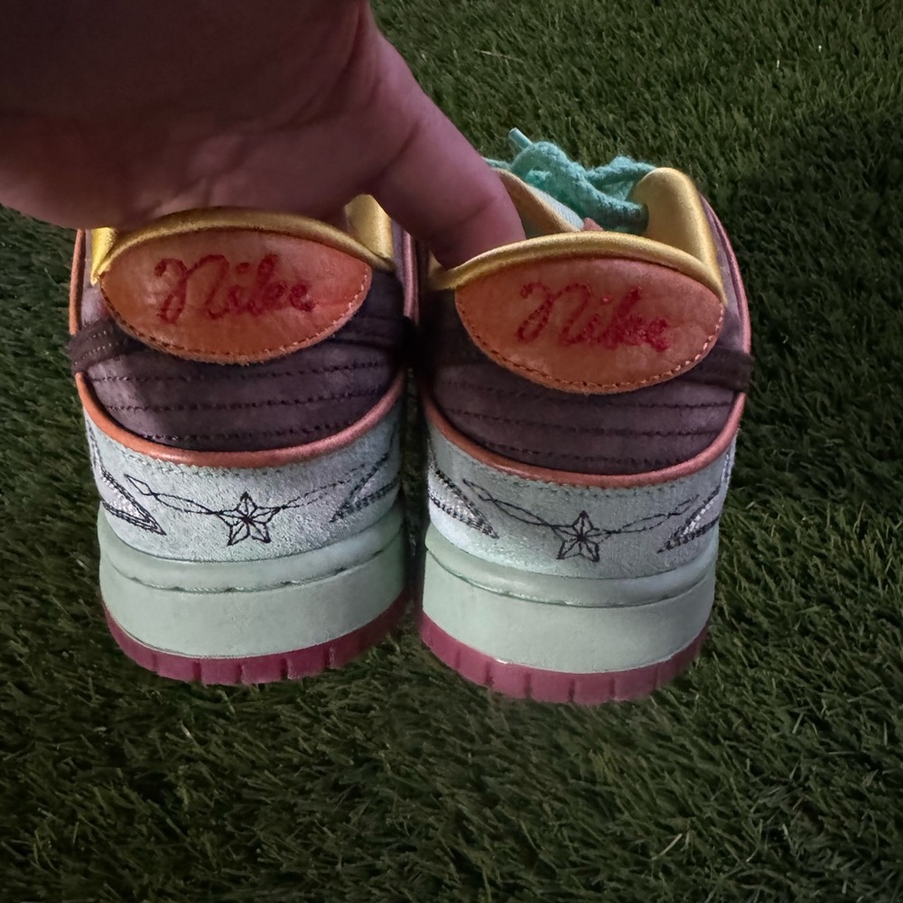 Nike “Rodeo” Dunks - Picture 2 of 8